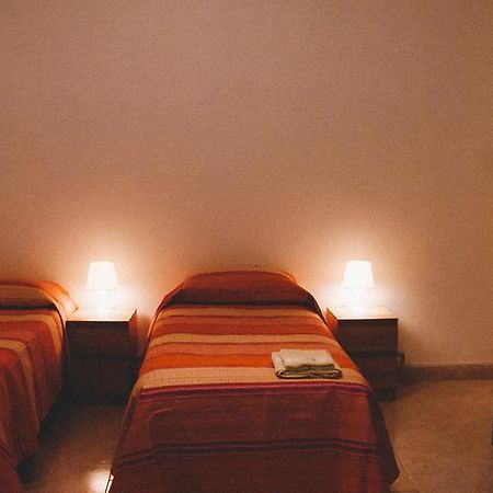 ナポリ Fragolina Bed & Breakfast エクステリア 写真